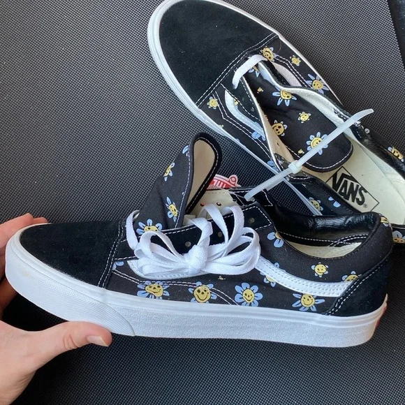 Vans Old Skool Trippy Grin Floral Black Men's Classic Skate Shoes - Picture 5 of 7